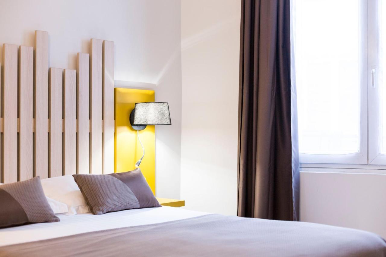 Hotel Des Arts Rueil-Malmaison Buitenkant foto